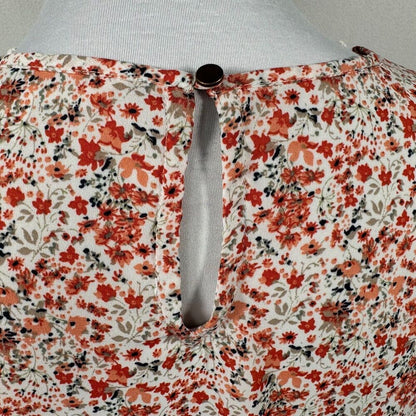 DownEast Blouse Sz S Floral Macramé V-Neck Short Sleeve Pullover back keyhole