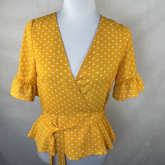 Front view Forever 21 women's blouse yellow, size M