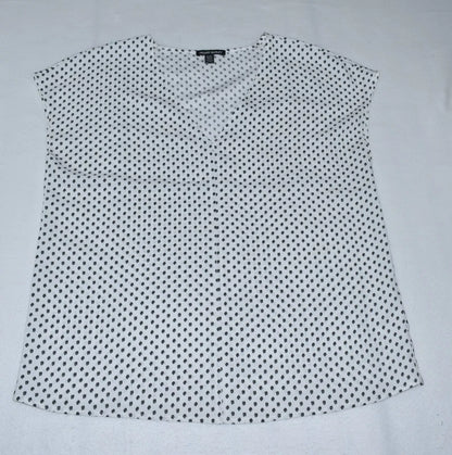 Hilary Radley Top Sz M Lightweight Polka Dot Cap Sleeve V Neck