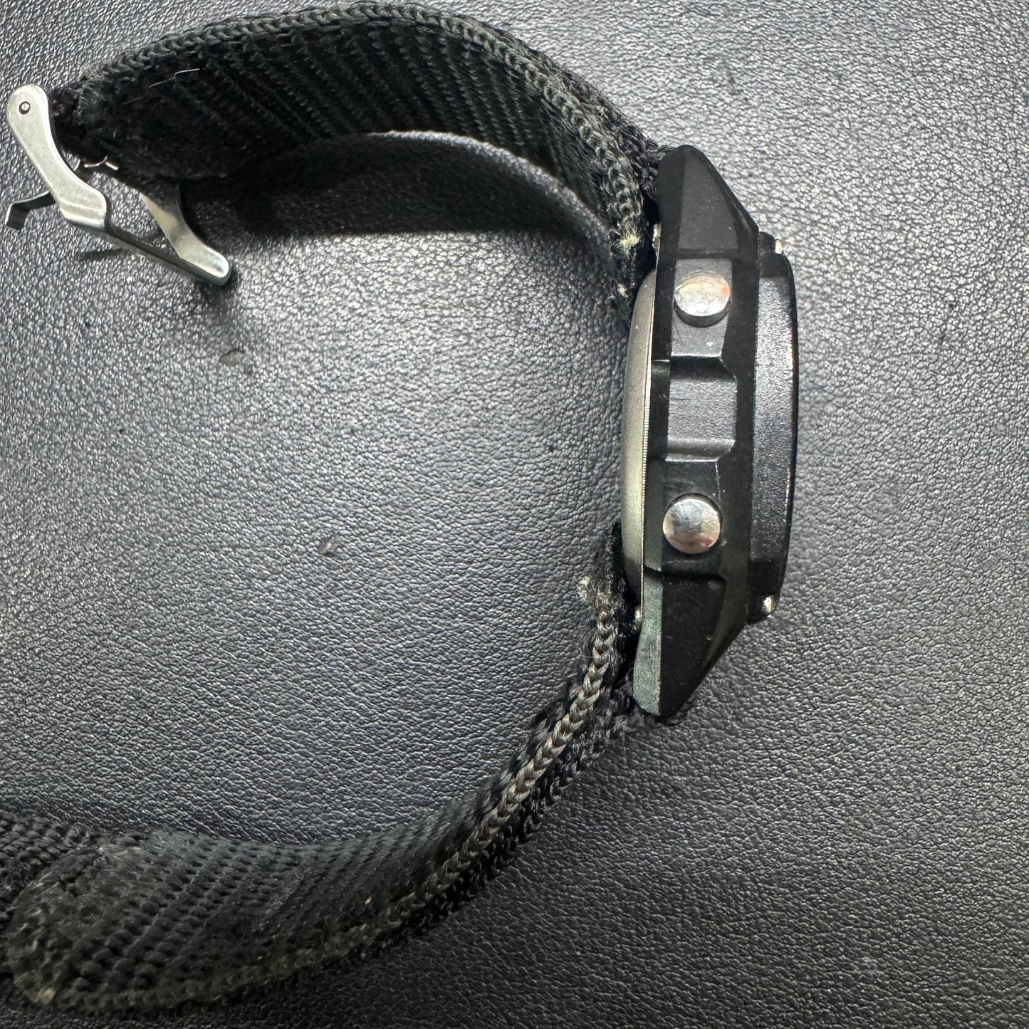Freestyle Shark Performance Timing 706 Digital Watch Black Nylon Strap Runs
