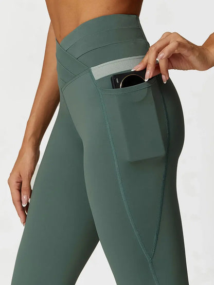 ContourFlex Two-Tone High-Waisted Leggings with Pockets