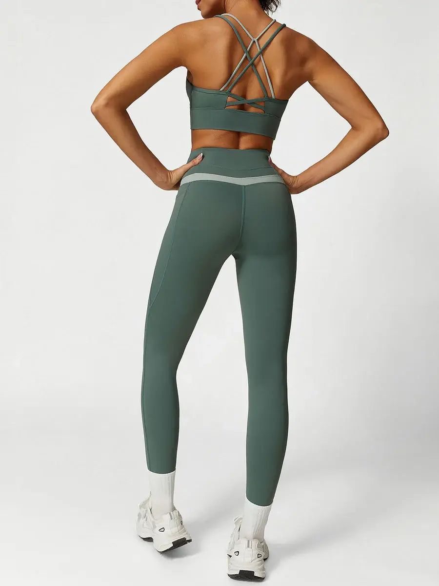 ContourFlex Two-Tone High-Waisted Leggings with Pockets
